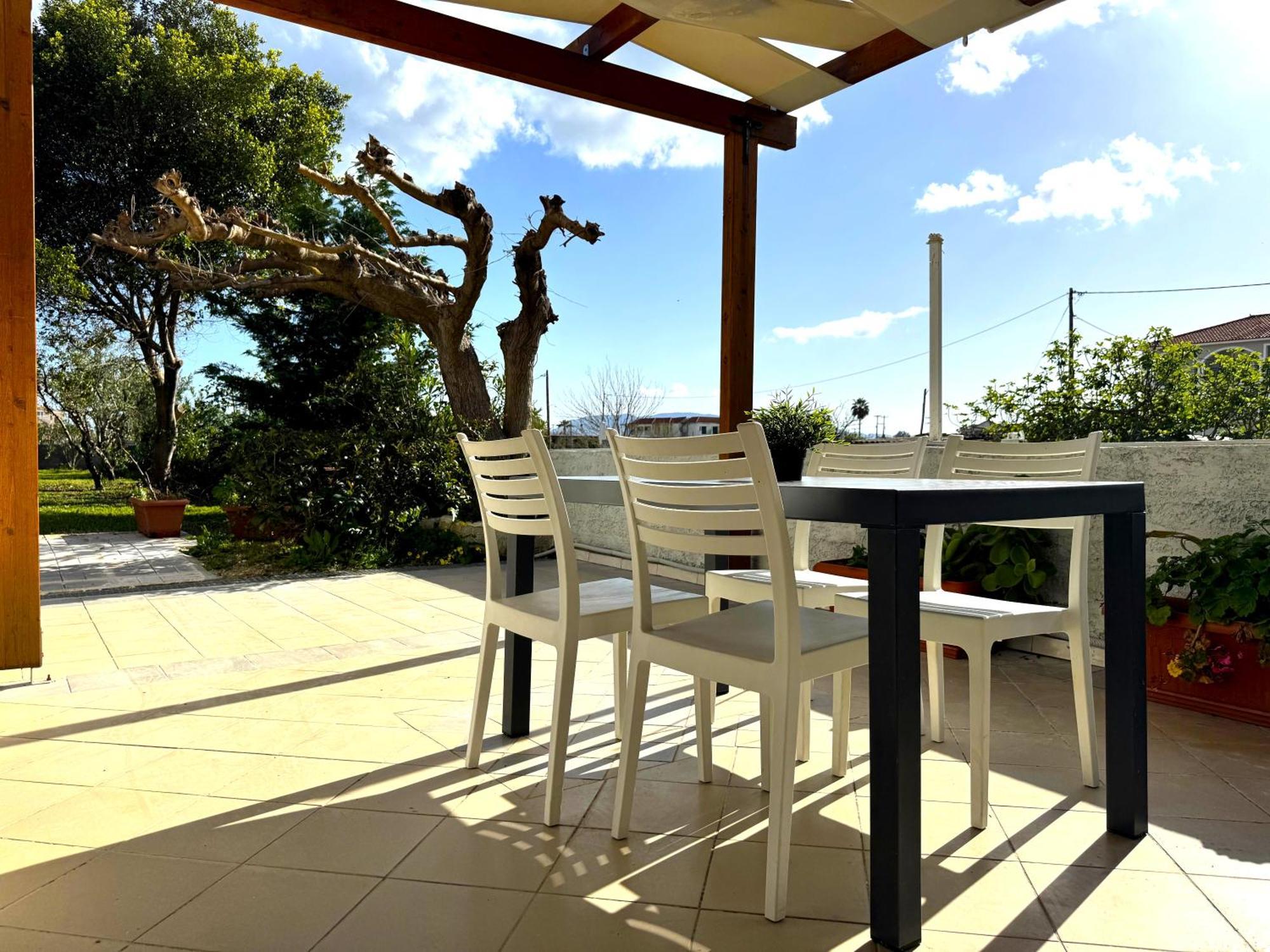 Kalamaki Plaza Apartments Bagian luar foto